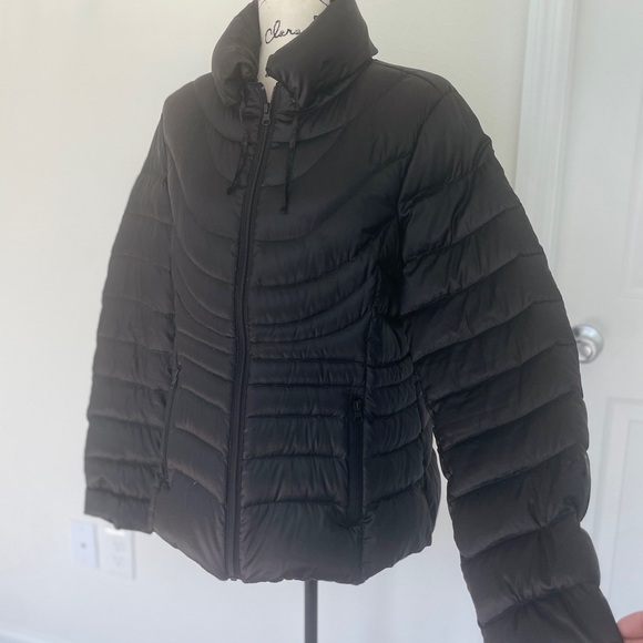 a.n.a Down Puffer Jacket Packable Hooded Sz Xl Black Cozy Winter Goth core - Picture 3 of 14